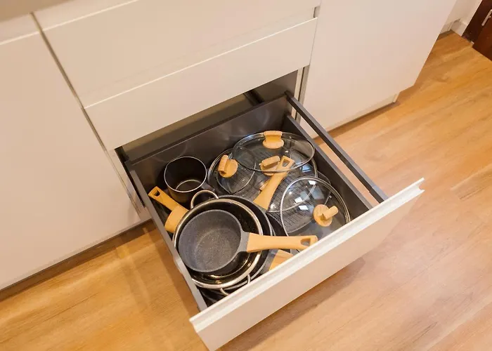 Luxurious And Quiet In The Lively Heart Of